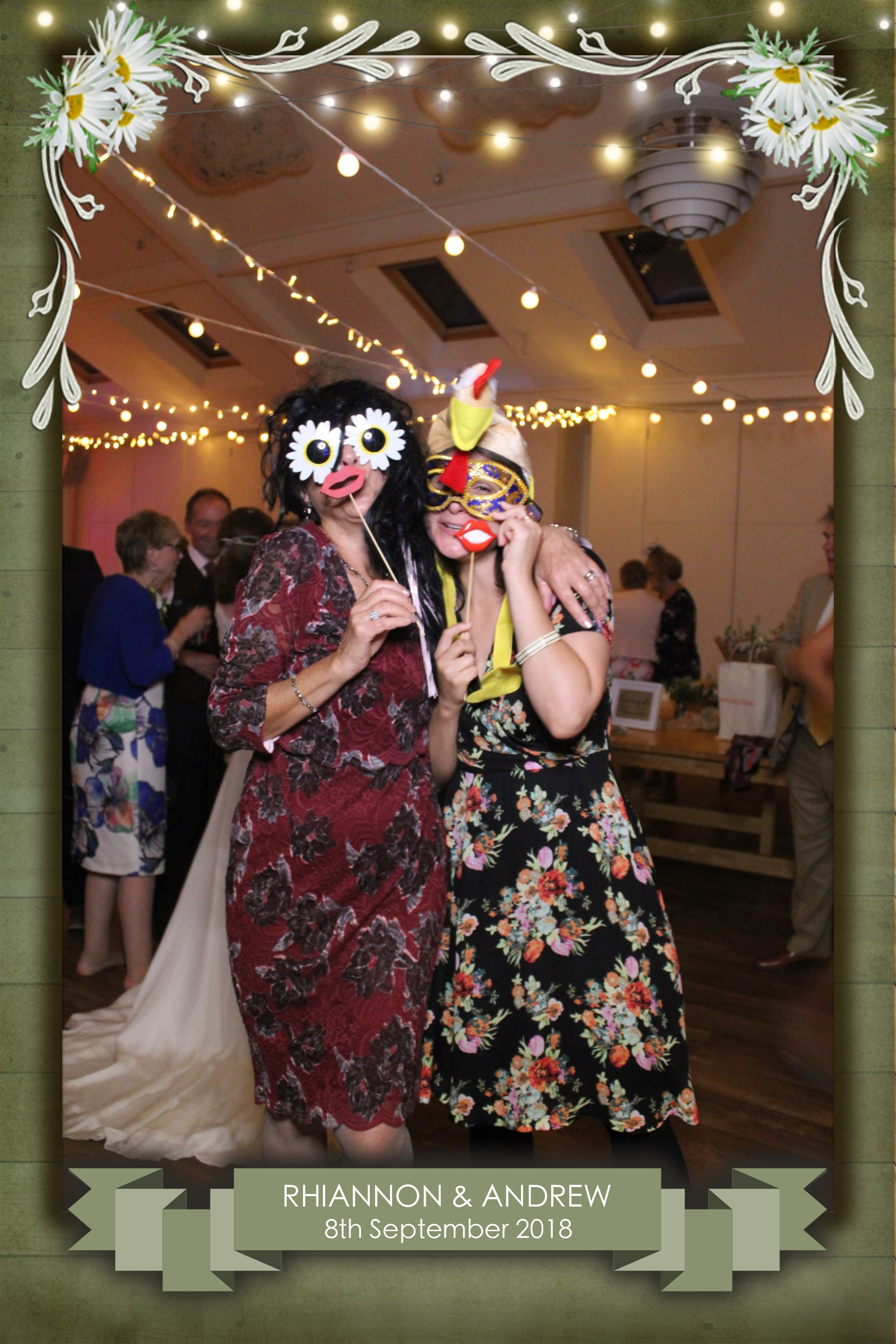 Rhiannon & Andrew's Wedding | View more photos from the event at images.mobile-photo-booth.com/u/MobilePhotoBoothUK/Rhiannon-Andrews-Wedding
